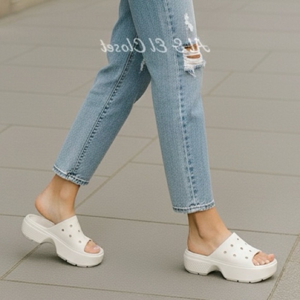 CROCS White Platform Clog Mules
